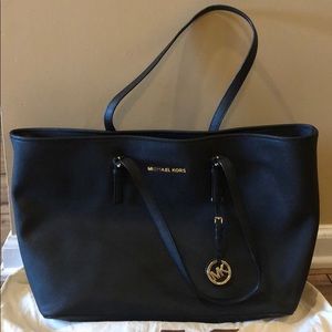 Black Michael Kors Tote